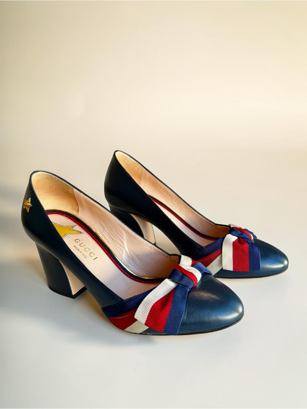 Gucci Oxford Blue Leather Web Bow Aline pump - Picture 3 of 8
